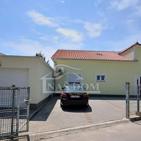 Apartman Niko Und Gaby Vodice Exterior photo